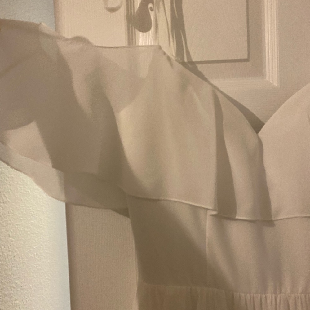Jennilee Wedding Dress - Picture 7 of 7